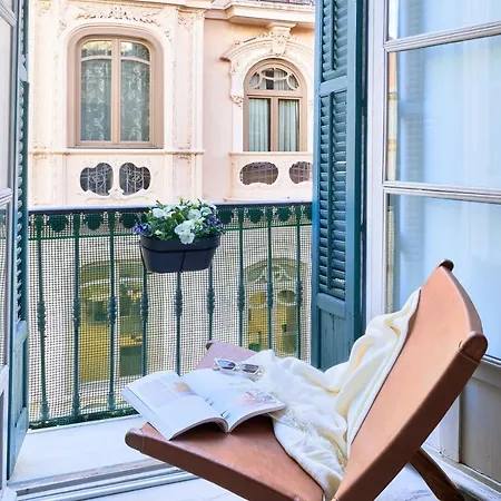 Luxurious In The Heart Of - Su Casa Away